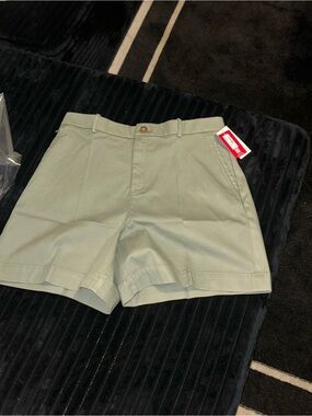 SPANX Men's Sage Green Flat Front Chino Shorts